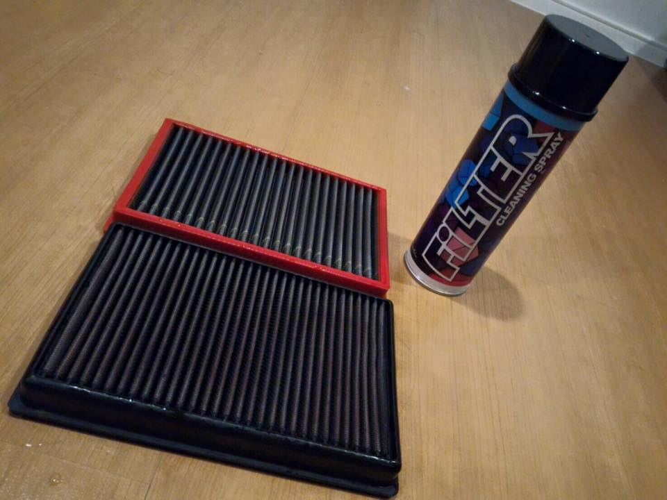 Bộ vệ sinh và bảo dưỡng lọc gió LUBE71 Filter Cleaning Spray 600ml & Liqui Moly Motorbike Foam Filter Oil (Spray) 400ml