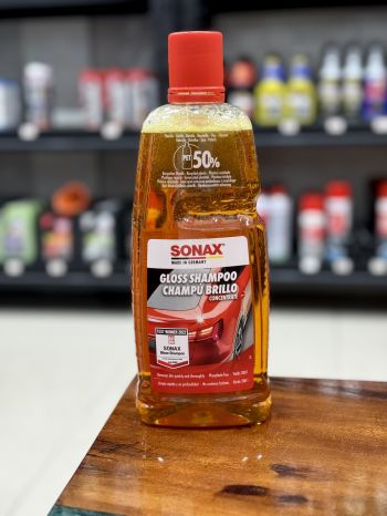 Nước rửa xe Sonax Gloss Shampoo 314300 1lit